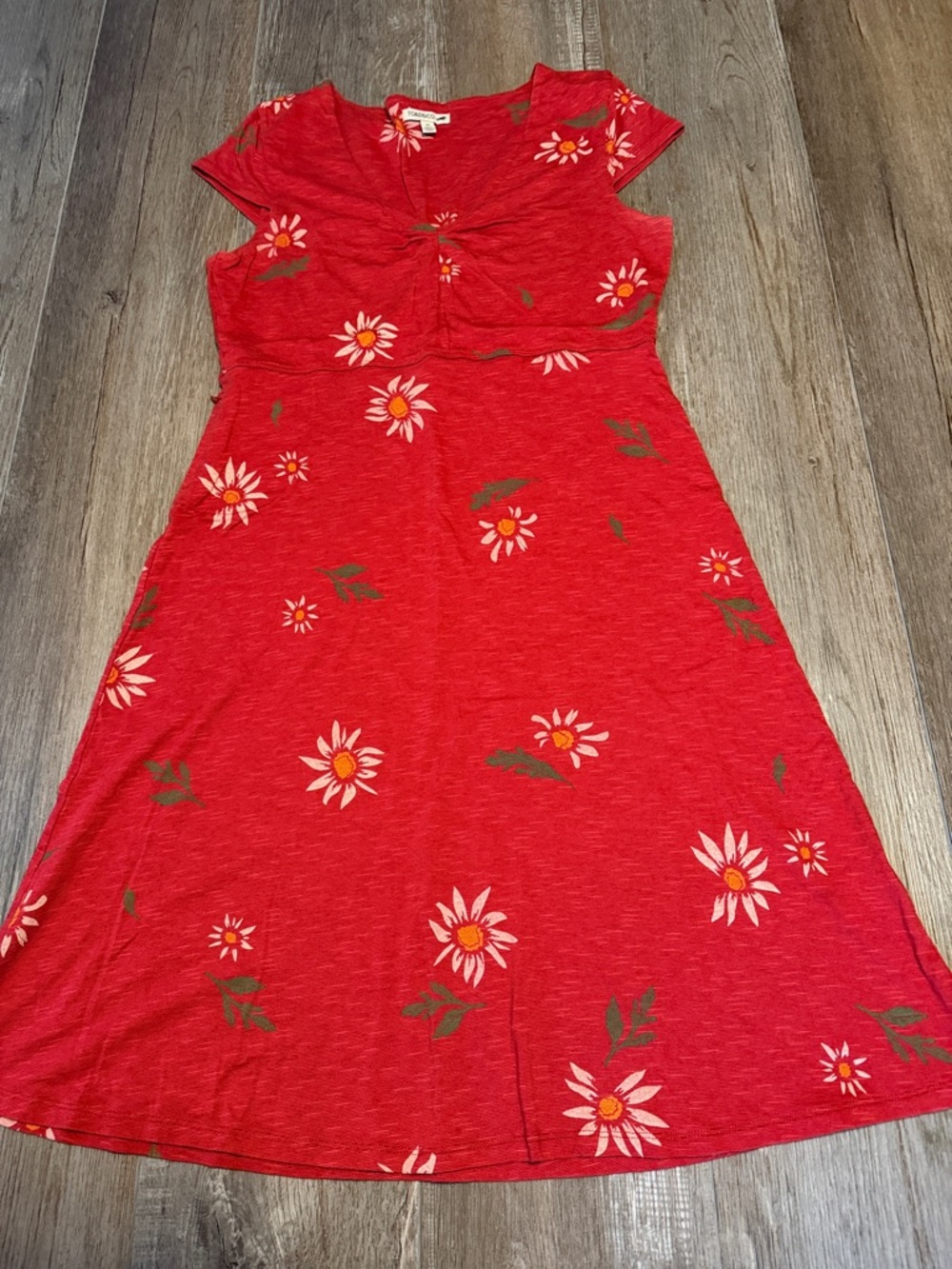 Toad&Co Women's Rosemarie dress in a red floral print featuring cap sleeves